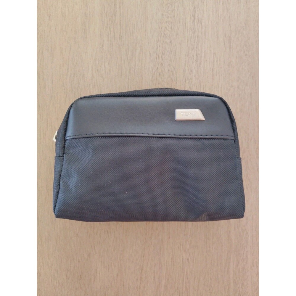 Tumi for Delta Small Zip Pouch Travel Case Cosmetic Bag Toiletry Bag Nwot
